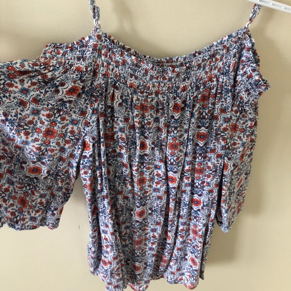 Floral printed off the shoulder tee - Picture 3 of 4